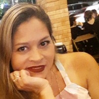 Andrea Gomes