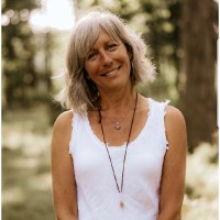 Lynda Laroche