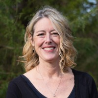 Amy Knight