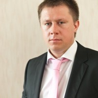 Евгений Старков