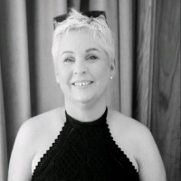 Anita Mcnicholas