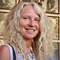 Linda Hellfritsch-Robinson