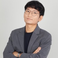 Kris W. Pan