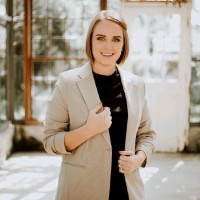 Mandi Pretorius