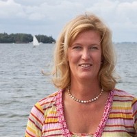 Karin van Middendorp