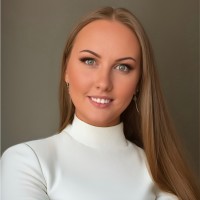 Samantha E.