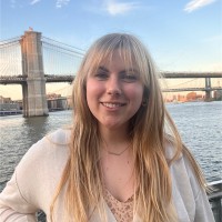 Elizabeth Levano, Mba