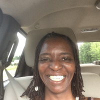 Sondra Chaires
