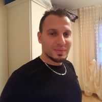 Esref Maden