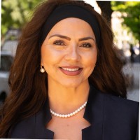 Dr. Nahid Nasrat