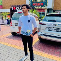 Paras Wadhwa