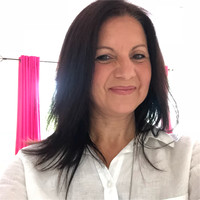 Anne McNeill