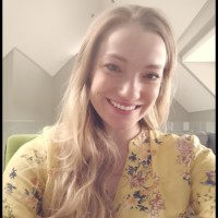 Julia Nel