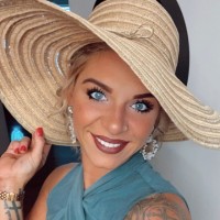 Adriana Mayes