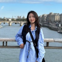 杨依依