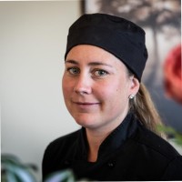 Yvonne Tollbring