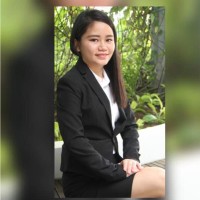 Debra Lum