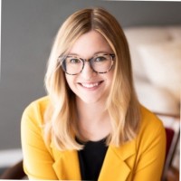 Emily Holtz