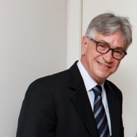 Claudio Munhoz