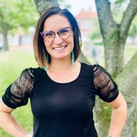 Erin Harris-Smith MA, LCPC, LPHA, RYT-KAY, NCELC