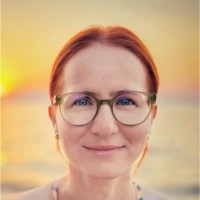 Monica Dumitriu
