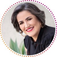 Cláudia Patrícia Garcia Pampolini