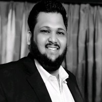 Raza Naqvi