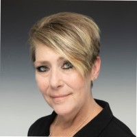 Martha Pellerin, Cam