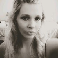 Nicole Grove