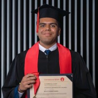 Renato Morón Paredes