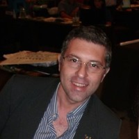 Dr. Luis A. Medina