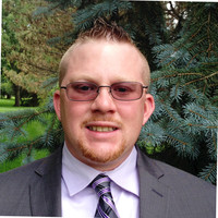 Tyler Groves