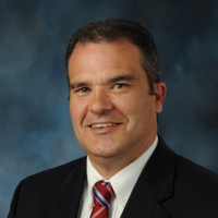 Dennis Prevo, Pe, Dbia
