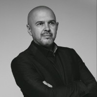 Владислав Кондратьев