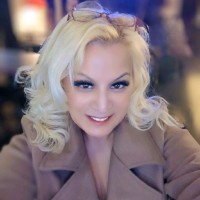 Lisa StJohn