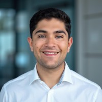 Simon Karan