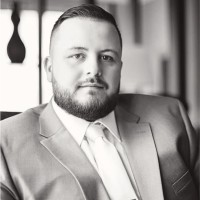 Zach R.