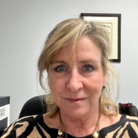 Tracy Simons