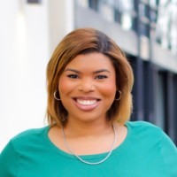 Tonee Roper, Mba