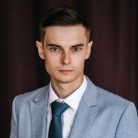 Владислав Столяров