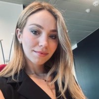 Arnola Lilaj