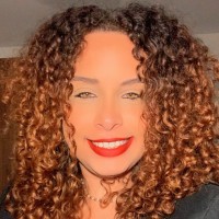 July Ketley Assis