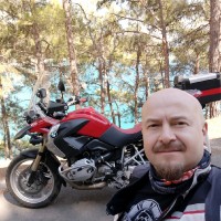 Cihan Varlık