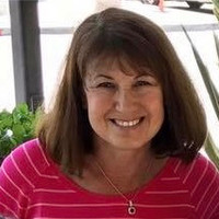 Debbie R.