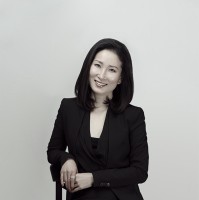 Kate E. Kim