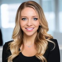 Nicole Gerdov, Pe, Mba