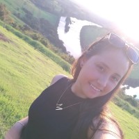 mariana bones de oliveira