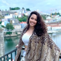 Lorenna Toledo