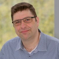 Stephan Bayer