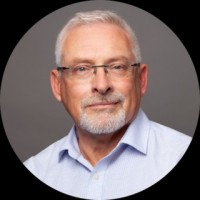 Steve Hodder